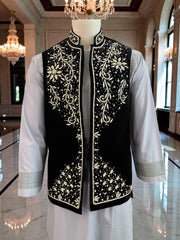 Black Embroidered Waistcoat – Medium