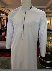 Men’s White Afghan Parahan Tumban – Black Embroidered Placket & Classic Collar | Luqmaan Boutique (Large)