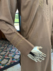 Small Handmade Brown Parahan Tumban | Traditional Afghan Hand Embroidery