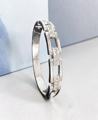 Geometric Crystal Link Stainless Steel Bangle Bracelet – Gold or Silver