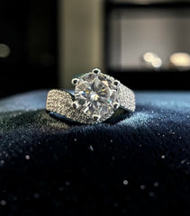 Adjustable Moissanite Statement Ring for Women – Round Cut Crossover Pavé Ring, High-Quality Brass, GRA Certificate & Gift Box Included 7056