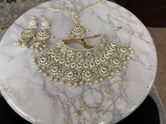 4-Piece Silver-Tone Kundan Bridal Choker Jewelry Set with Earrings, Nose Ring & Sheeshphool 027