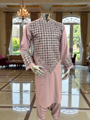 Small Men’s Dusty Rose Parahan Tumban with Black and Silver Geometric Embroidery – Afghan Traditional Outfit