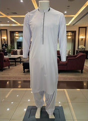 Men’s White Afghan Parahan Tumban – Black Embroidered Placket & Classic Collar | Luqmaan Boutique (Large)
