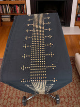 Black & Gold Chadder Shawl – Shesha Mirror Work & Geometric Detailing
