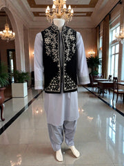 Black Embroidered Waistcoat – Medium