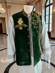 Handmade Velvet Waistcoat with Gold Somma BorrBorr Embroidery – Medium to Large