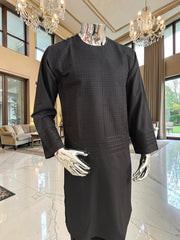 Medium Black Afghan Kameez with Machine Embroidery | Traditional Men’s Parahan Tunban