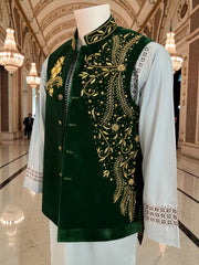 Handmade Velvet Waistcoat with Gold Somma BorrBorr Embroidery – Medium to Large