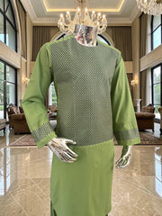 Medium Afghan Parahan Tunban Kameese Shalwar Green Machine Embroidery