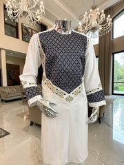 Off-White Afghan Men’s Parahan Tunban with Navy Geometric Fabric & Shawl – S–XL