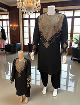Men’s Black Parahan Tumban with Shesha Mirror Work – Machine-Embellished Afghan Outfit – Small Size
