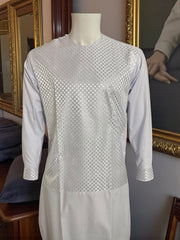 Men’s White Diamond Pattern Parahan Tumban – Medium | Elegant Afghan Traditional Outfit