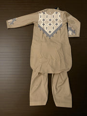 6-Year-Old Boys Parahan Tumban