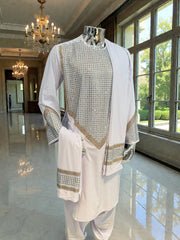 Men’s White Shesha Parahan Tunban Luxury Afghan Outfit with Matching Shawl | Luqmaan Boutique Collection Small