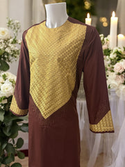 Men’s Maroon Parahan Tumban with Gold Embroidery Medium
