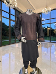 X-Large Men’s Black & Copper Embroidered Parahan Tunban – Extra Large 7225