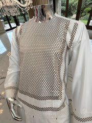 Small Off White Machine Embroidery Yakhan Parahan Tunban – Premium Afghan Traditional Outfit