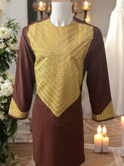 Men’s Maroon Parahan Tumban with Gold Embroidery Medium