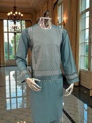 Men’s Teal Kameez with White and Teal Machine Embroidery – Medium Size | Premium Afghan Traditional Wear