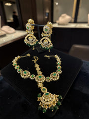Luxury Kundan Bridal Jewelry Set with Sheeshphool, Necklace & Earrings – Ruby Red, Emerald Green & Pearl White