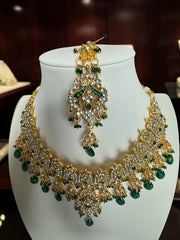 Emerald Green Kundan Bridal Jewelry Set – Gold Tone Indian Pakistani Afghan Wedding Necklace Set with Earrings & Maang Tikka 7017