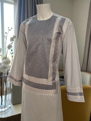Men’s Gray Kameez with Black and Silver Machine Embroidery – XXL | Luqmaan Boutique