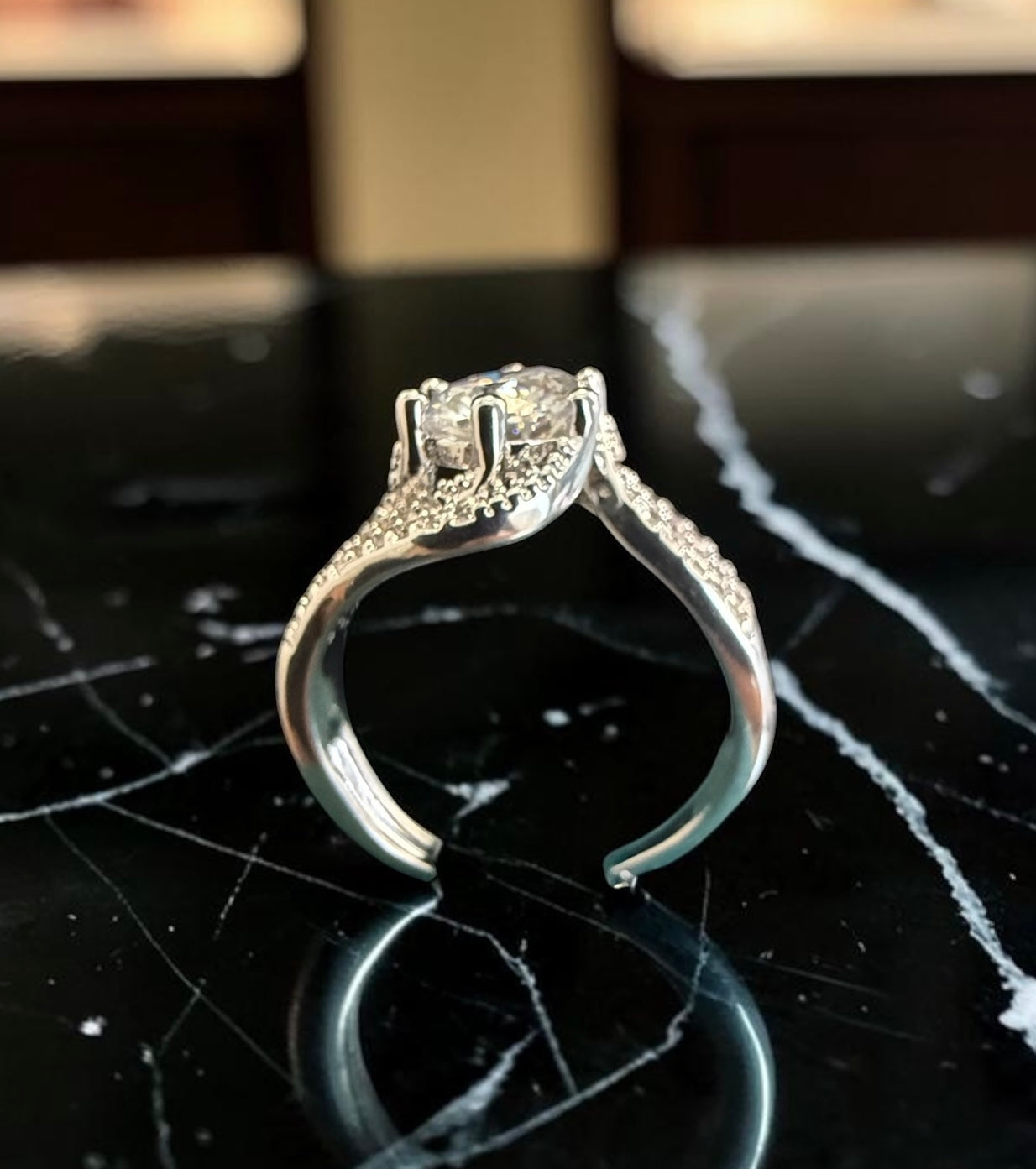 Adjustable Moissanite Statement Ring for Women – Round Cut Crossover Pavé Ring, High-Quality Brass, GRA Certificate & Gift Box Included 7056