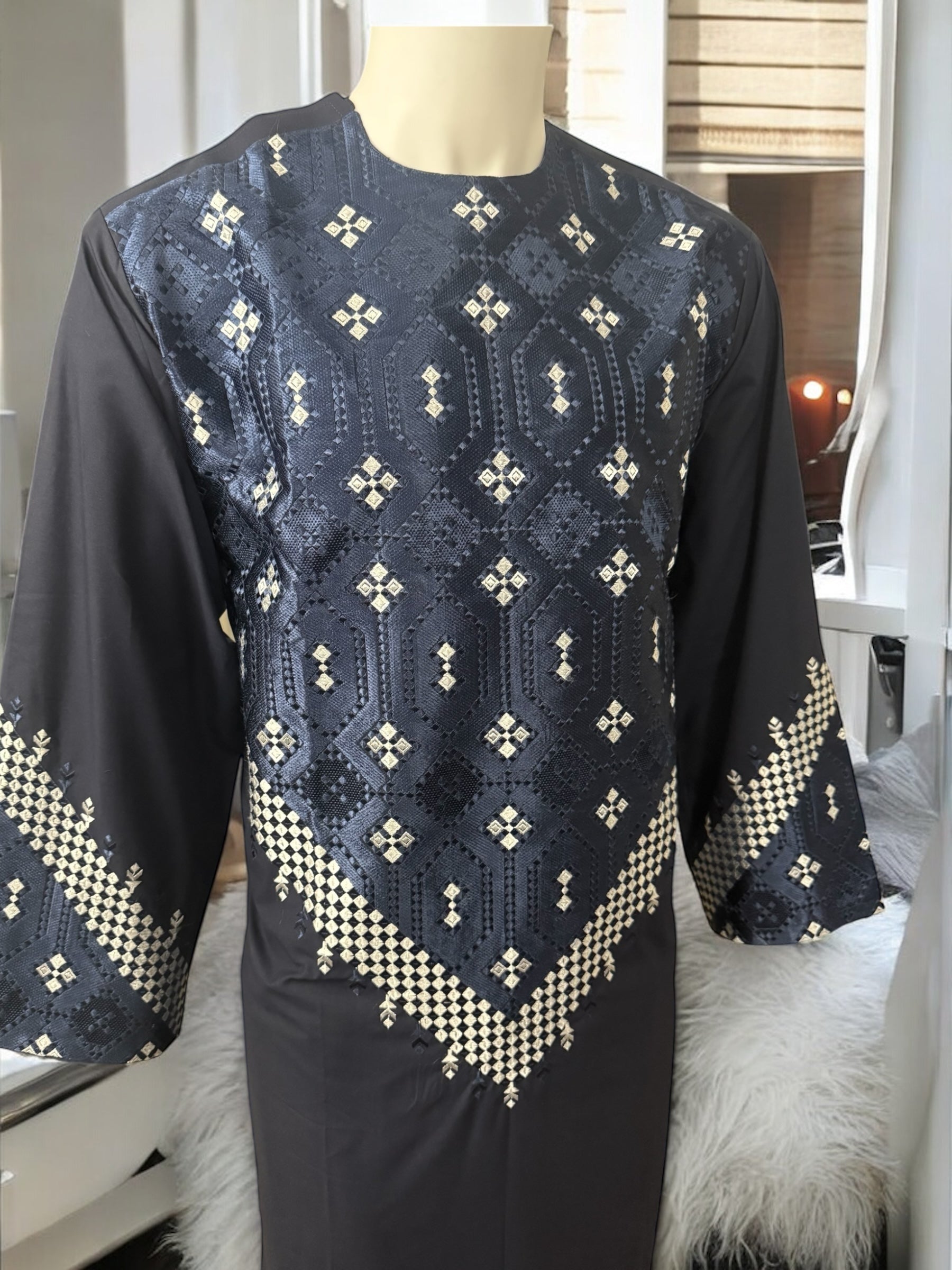 Men’s Navy Blue Parahan Tumban with White Embroidery Large