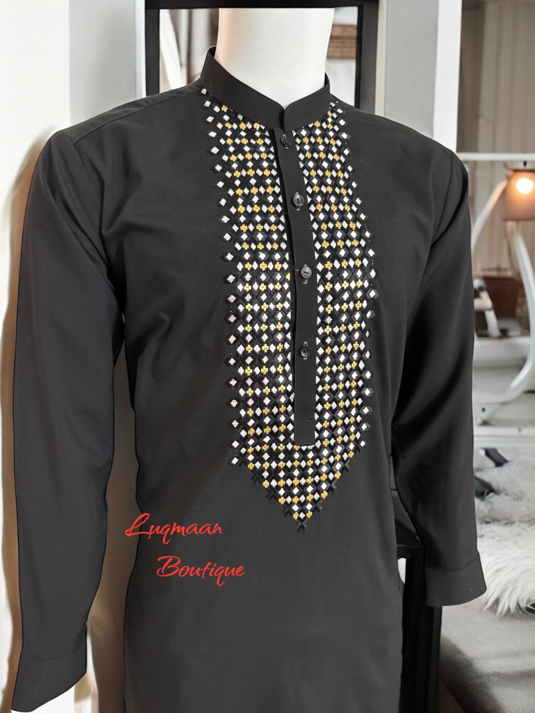 Medium Men’s Black Parahan Tumban with Gold and White Hand Khamak Embroidery – Luxury Afghan Traditional Outfit