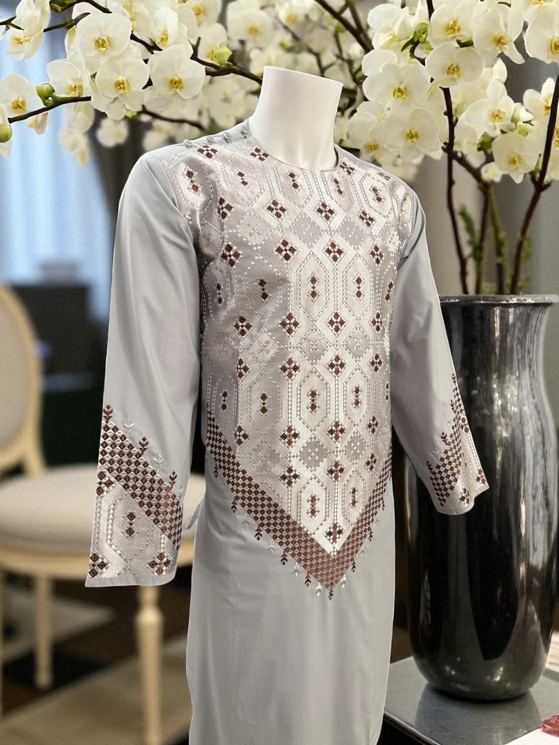 Men’s Light Gray Traditional Kameez with Brown and Silver Machine Embroidery – Large