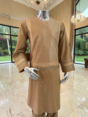 Medium Men’s Premium Camel Brown Parahan Tunban – Luxury Machine Embroidery Afghan Outfit