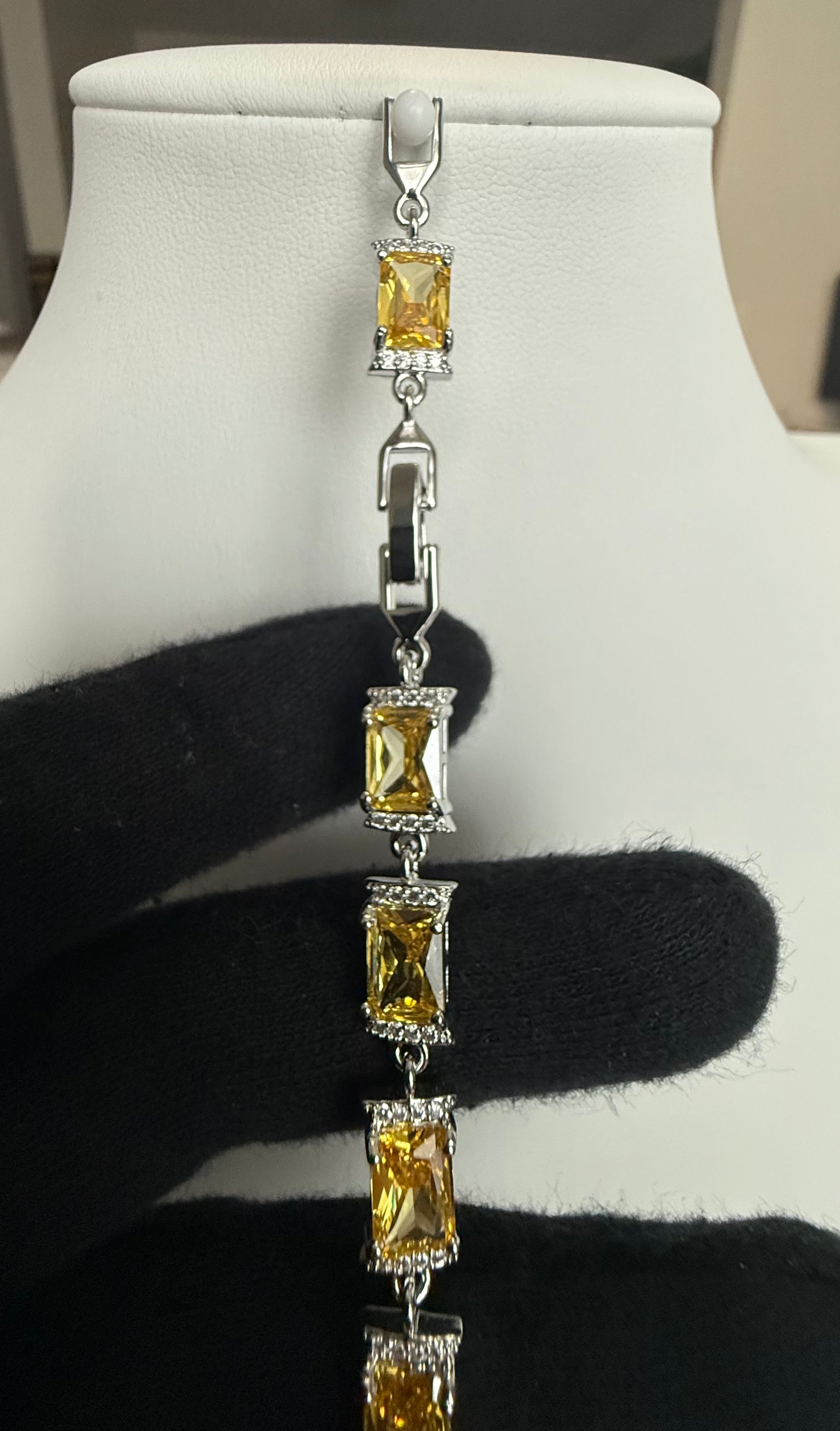 Golden Yellow Emerald-Cut Crystal Link Bracelet – Silver-Tone Statement Bracelet for Women 7127