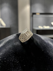 Men’s 925 Sterling Silver Princess-Cut Statement Ring – Size 10.   040