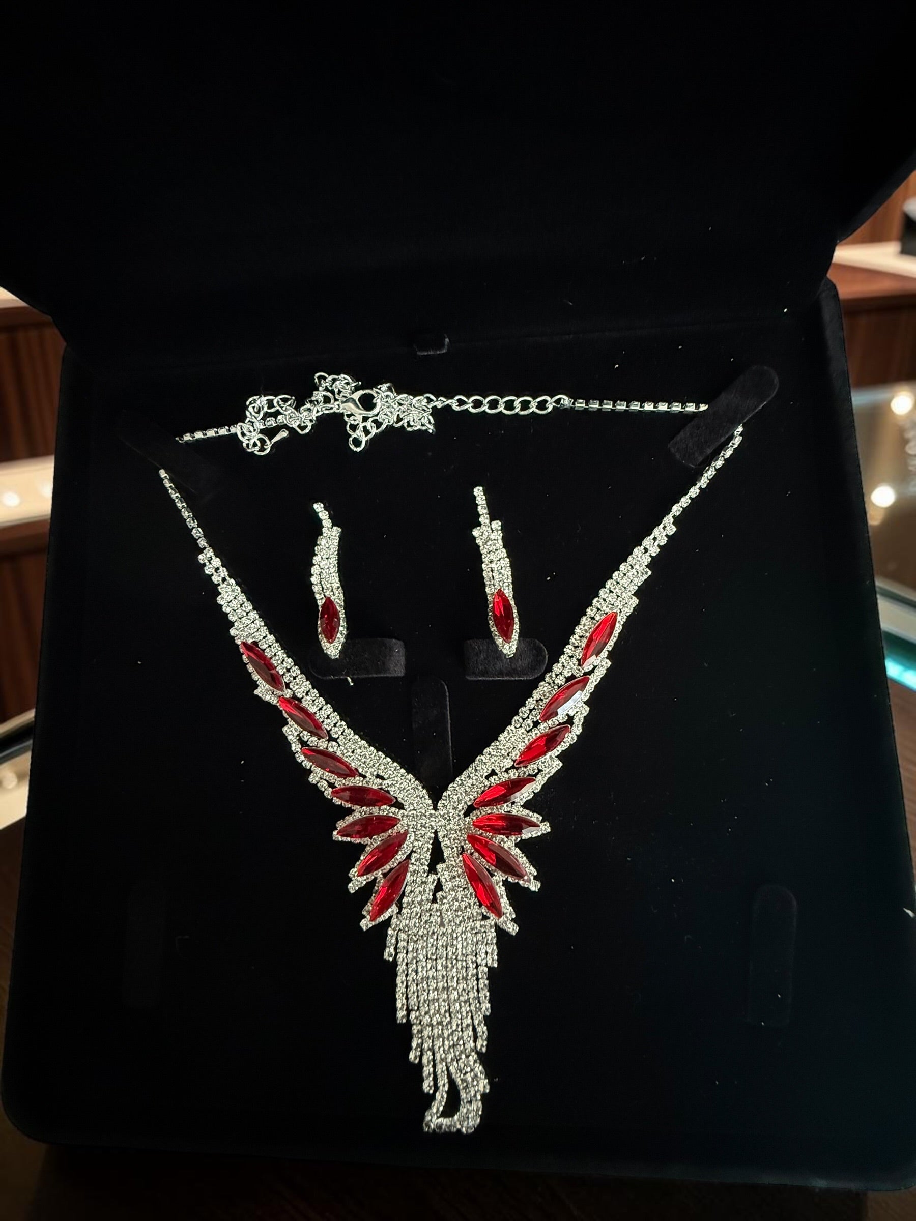Crystal Rhinestone Statement Necklace & Earrings Set – Silver-Tone Leaf Design with Tassel, 7 Color Options, Jewelry Box Included