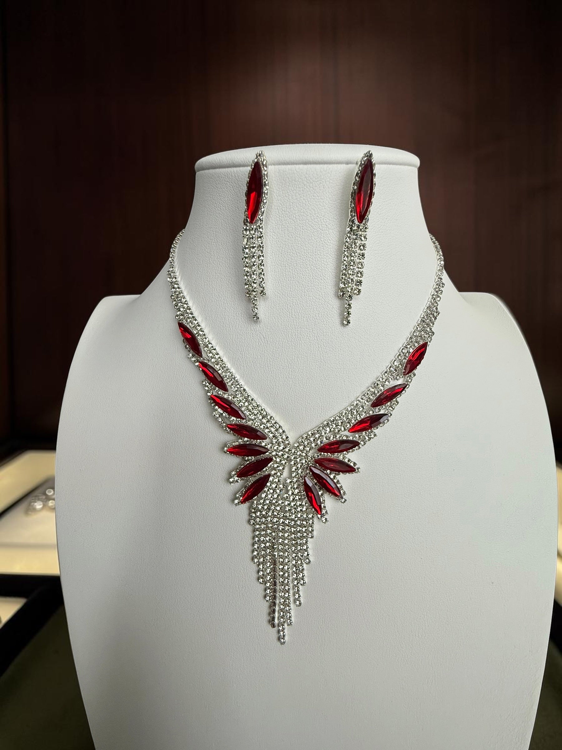 Crystal Rhinestone Statement Necklace & Earrings Set – Silver-Tone Leaf Design with Tassel, 7 Color Options, Jewelry Box Included