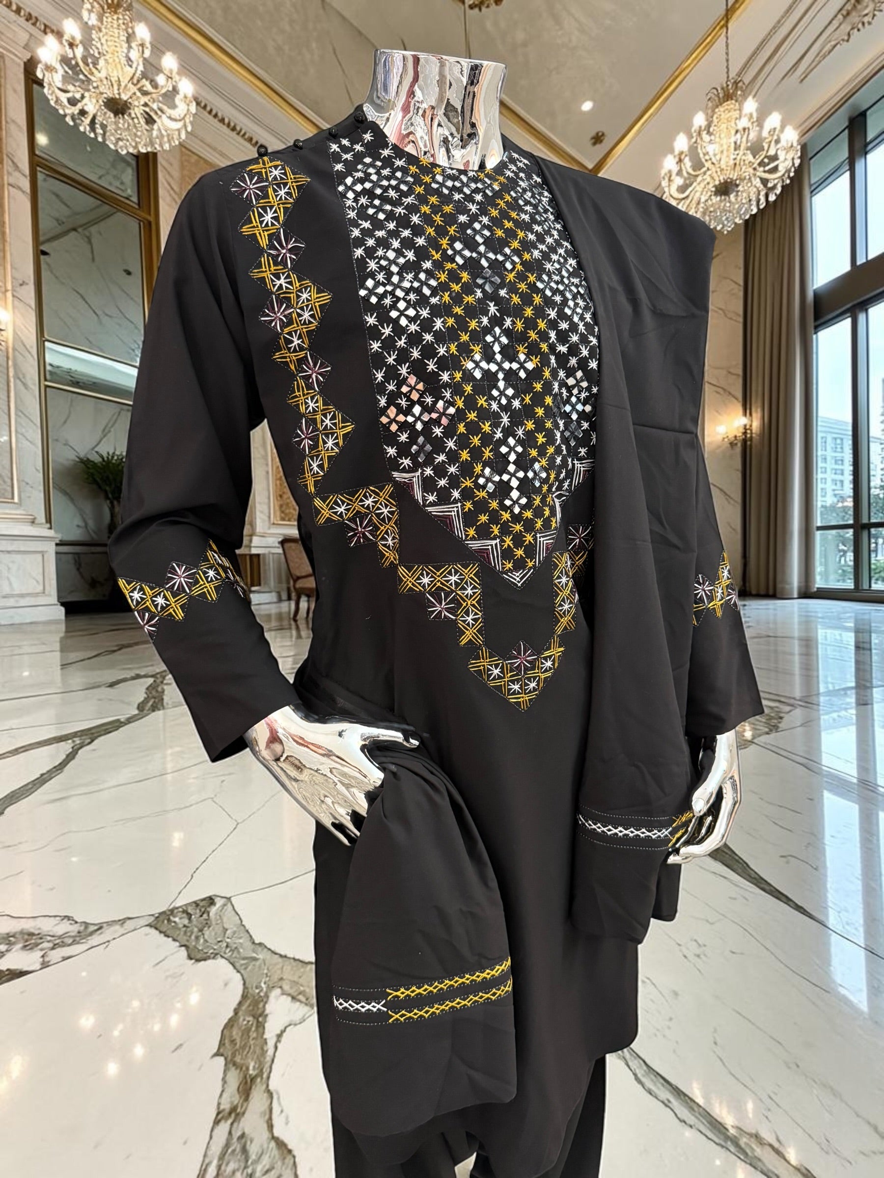 Medium Luqmaan Boutique Black Shesha Embroidery Parahan Tunban Set – Premium Afghan Traditional Wear