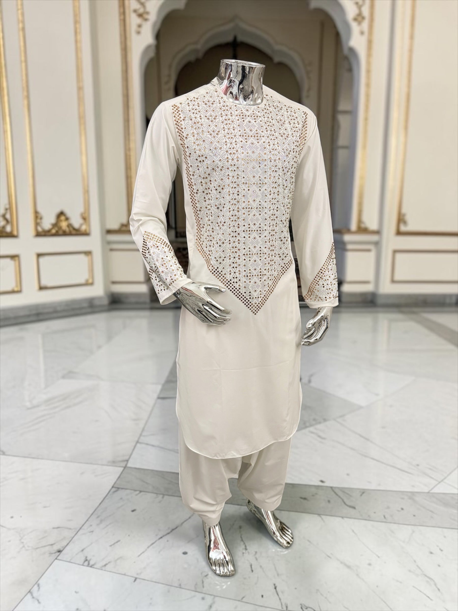 Men’s off white Afghan Parahan Tunban with Gold & Silver Embellishments and Shawl – 3-Piece Set shesha work 5042