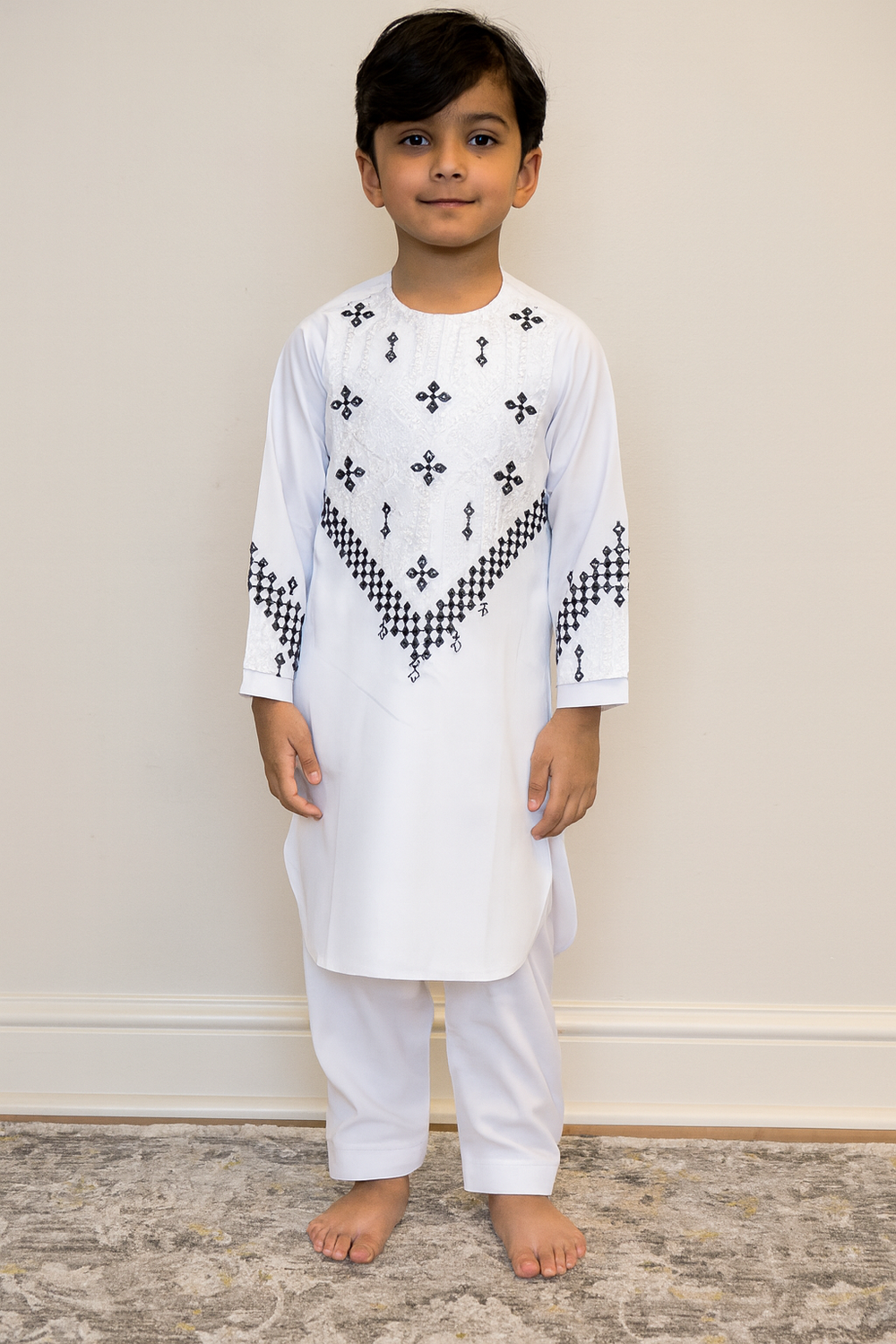 6-Year-Old Boys White Parahan Tumban