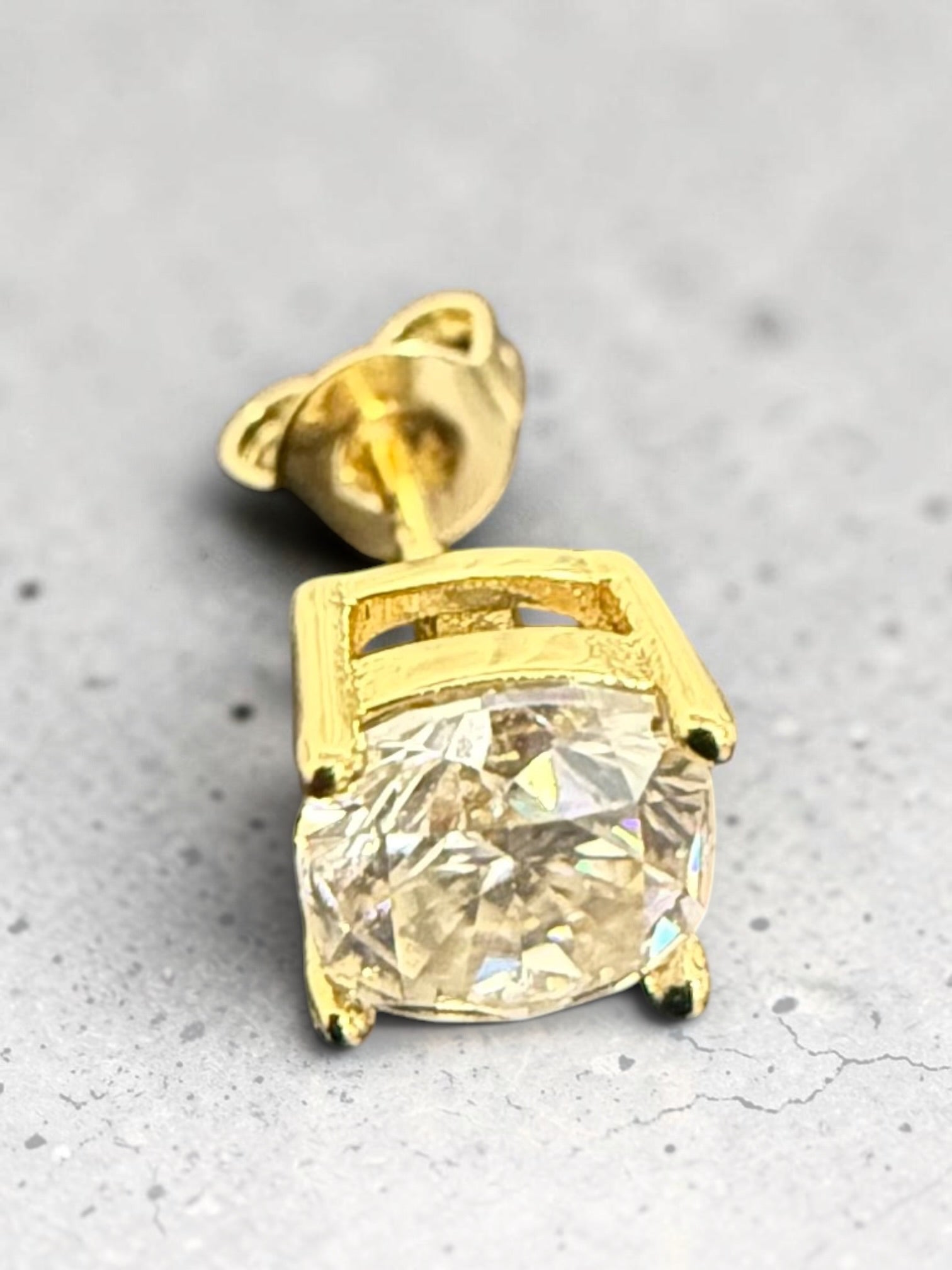 1 CT Cushion-Cut Moissanite Stud Earrings, D Color VVS1 Diamond Alternative, Gold or Silver-Plated Bridal Jewelry Gift