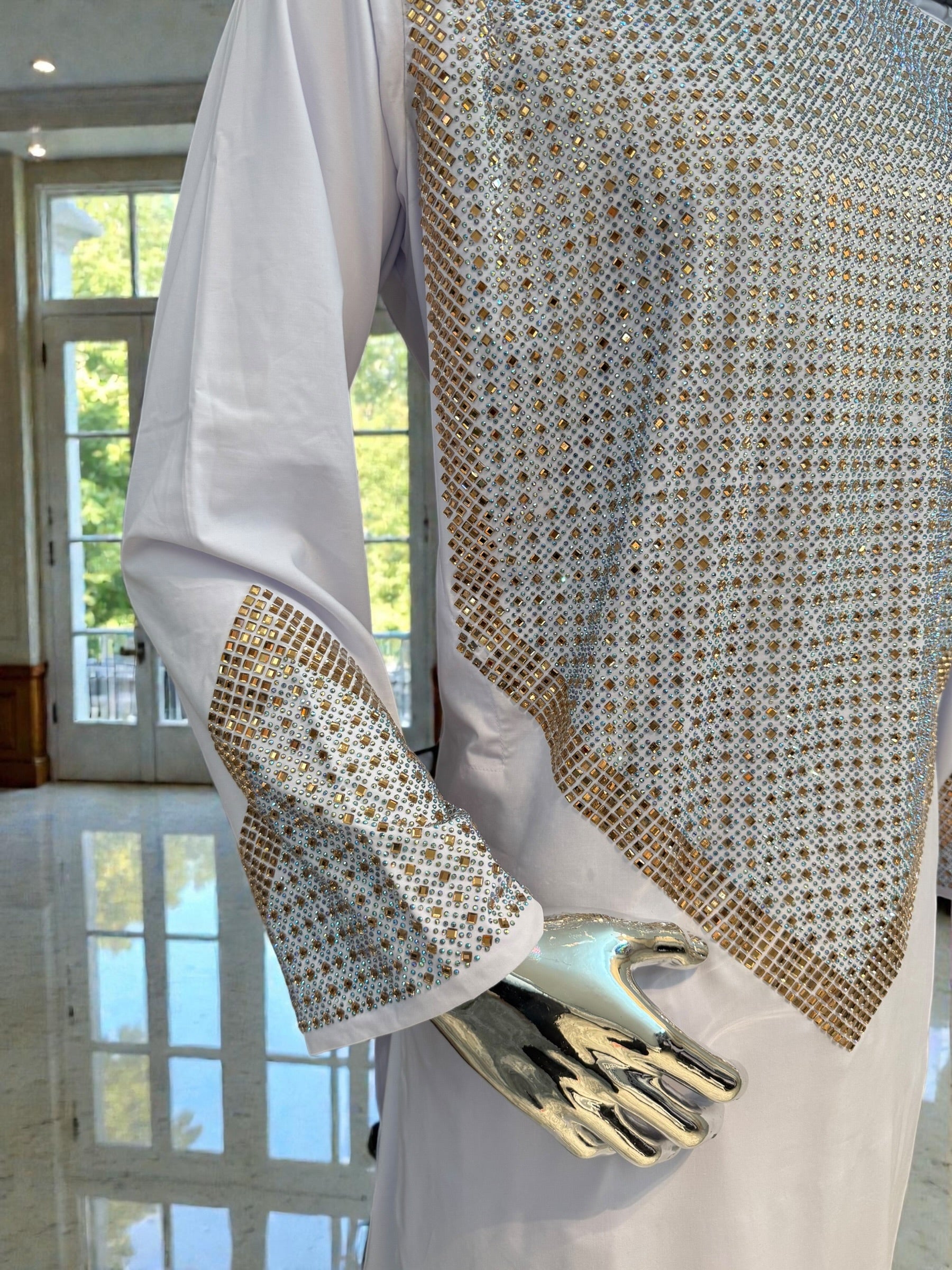 Men’s White Shesha Parahan Tunban Luxury Afghan Outfit with Matching Shawl | Luqmaan Boutique Collection Small