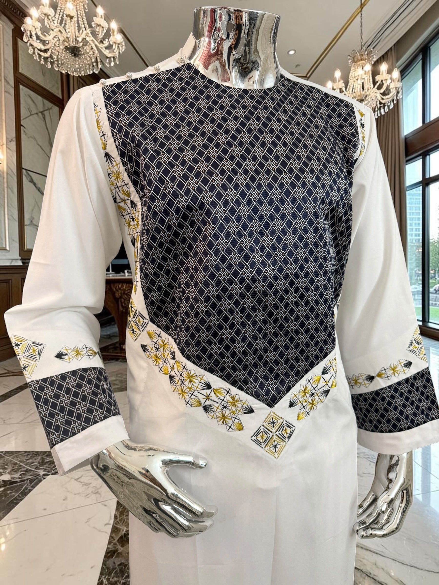 Small Off White Afghan Parahan Tunban Set – Premium Hand Embroidery Traditional Men’s Outfit with Matching Chadder Patto