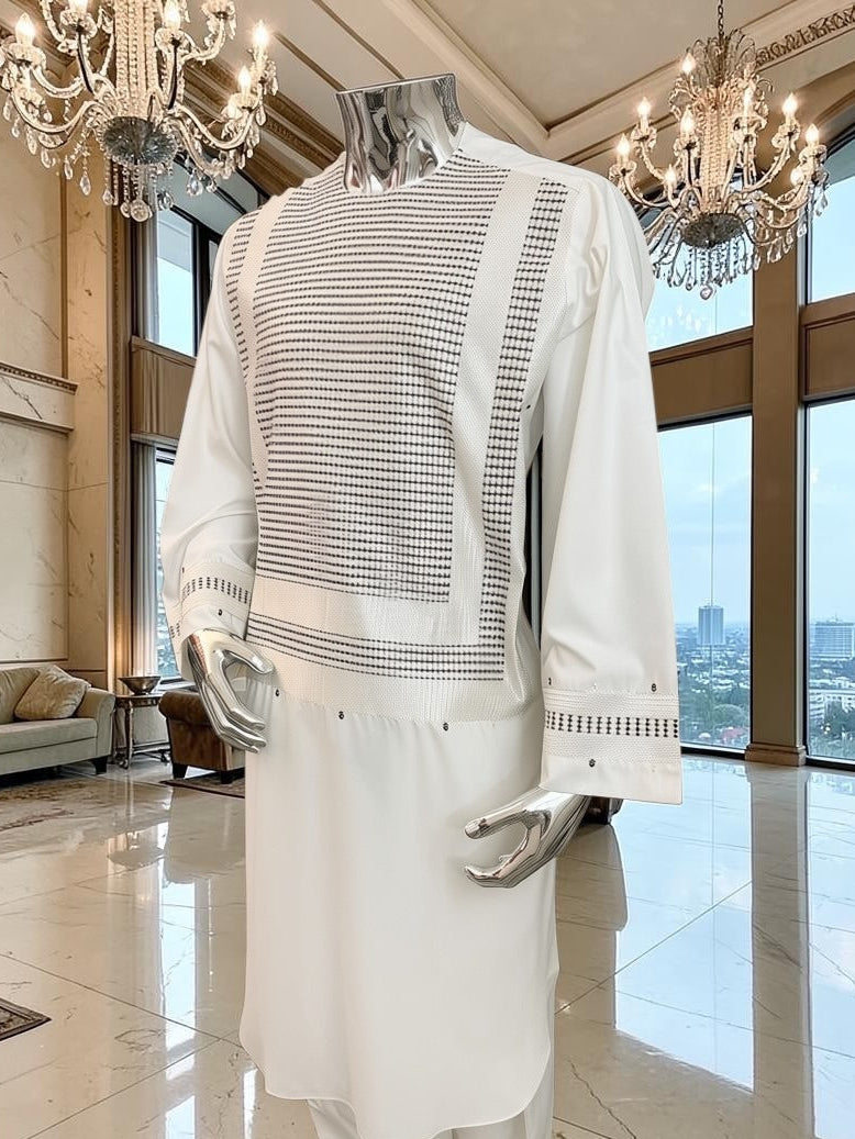 Large Off White Machine Embroidered Yakhan Parahan Tunban – Premium Afghan Traditional Outfit