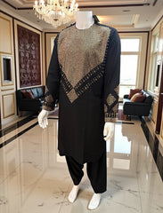 Men’s Black Parahan Tumban with Shesha Mirror Work – Machine-Embellished Afghan Outfit – Small Size