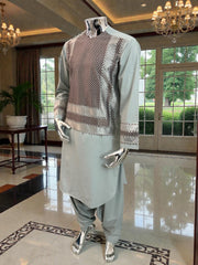 Men’s Parahan Tunban with Premium Geometric Embroidery Small