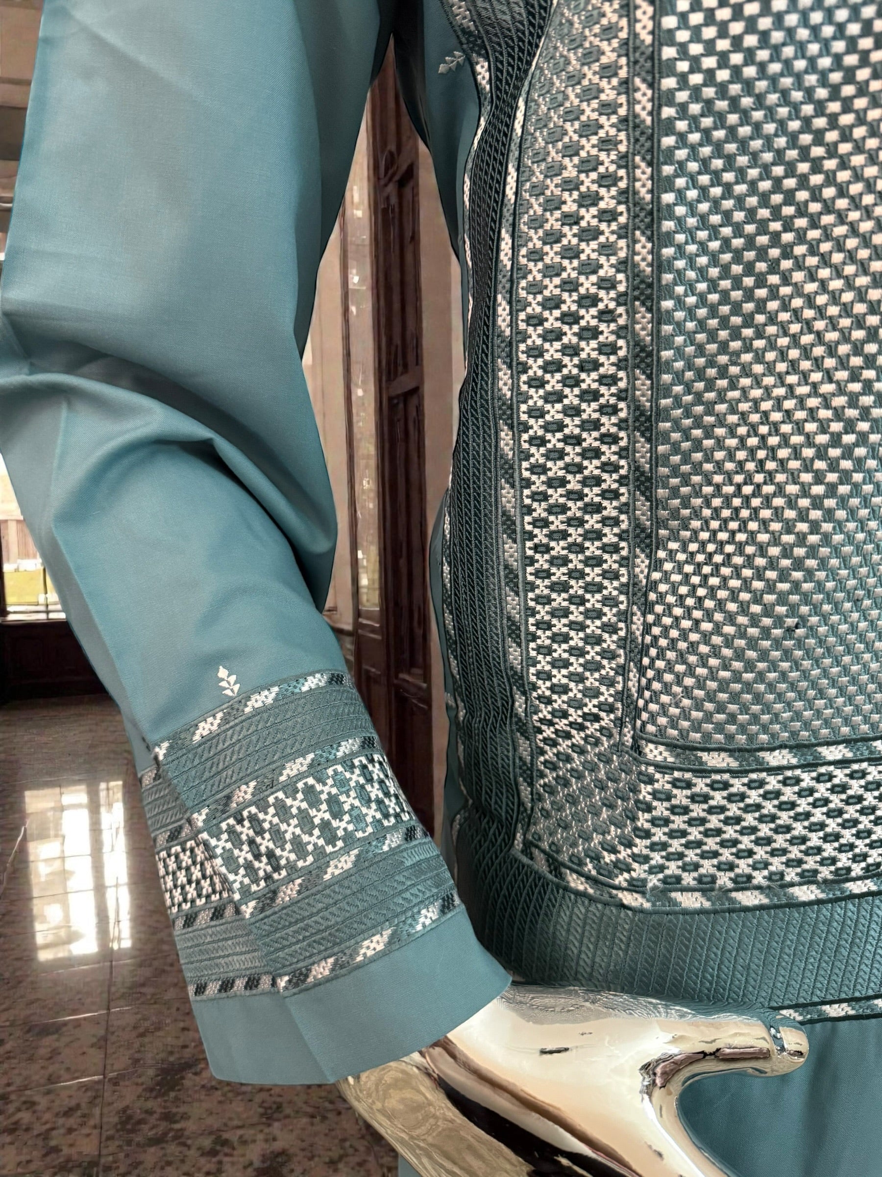 Men’s Teal Kameez with White and Teal Machine Embroidery – Medium Size | Premium Afghan Traditional Wear