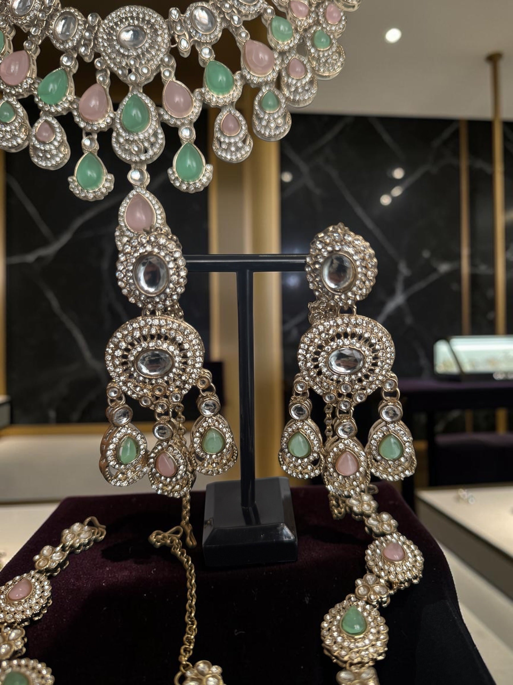 Pastel Pink & Mint Green Kundan Half Bridal Jewelry Set – 6-Piece Necklace, Earrings, Sheeshphool, Nath & Adjustable Rings 6061