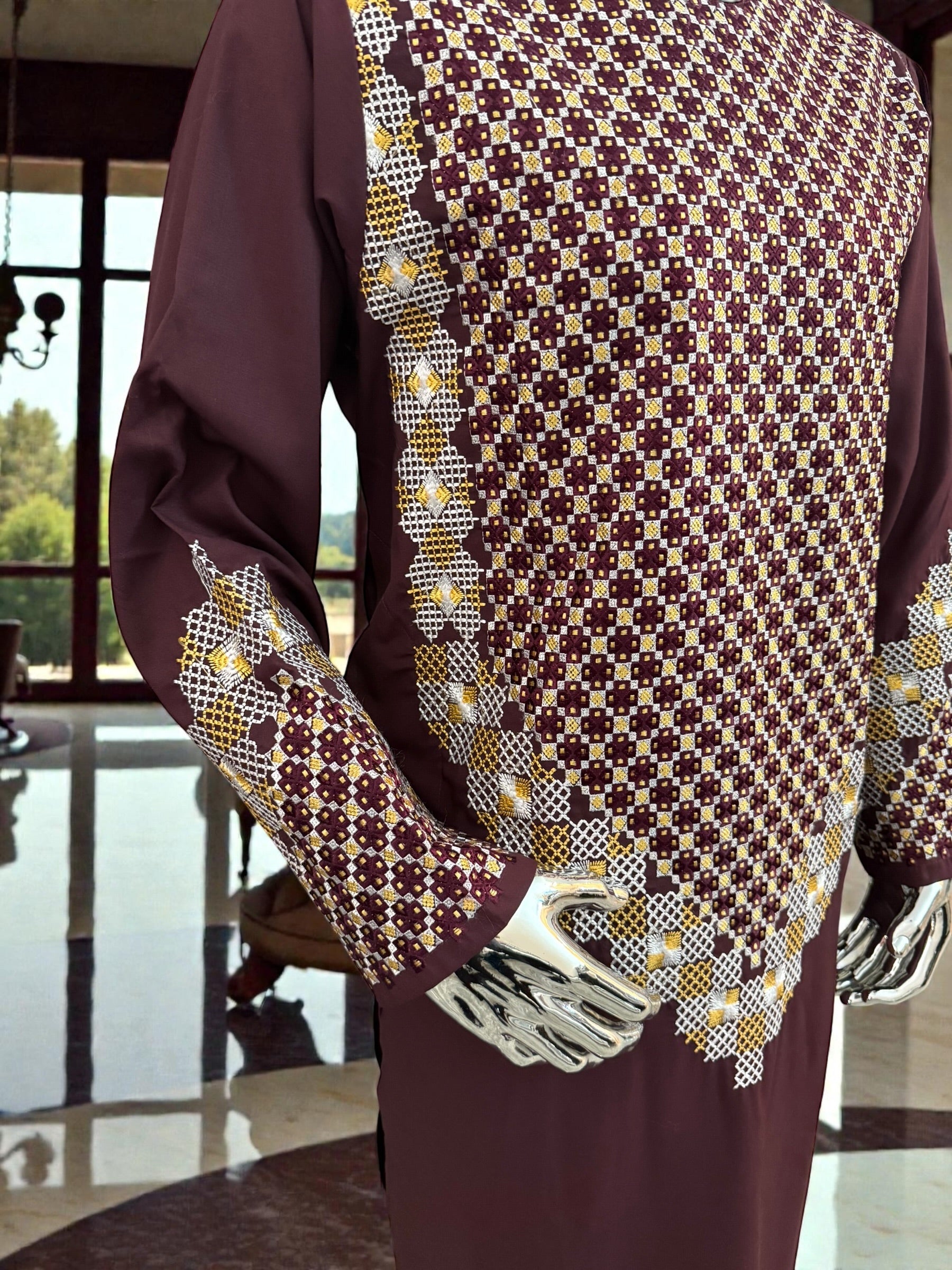 Men’s Maroon Kameez with Gold and White Machine Embroidery – Large Tall | Luqmaan Boutique