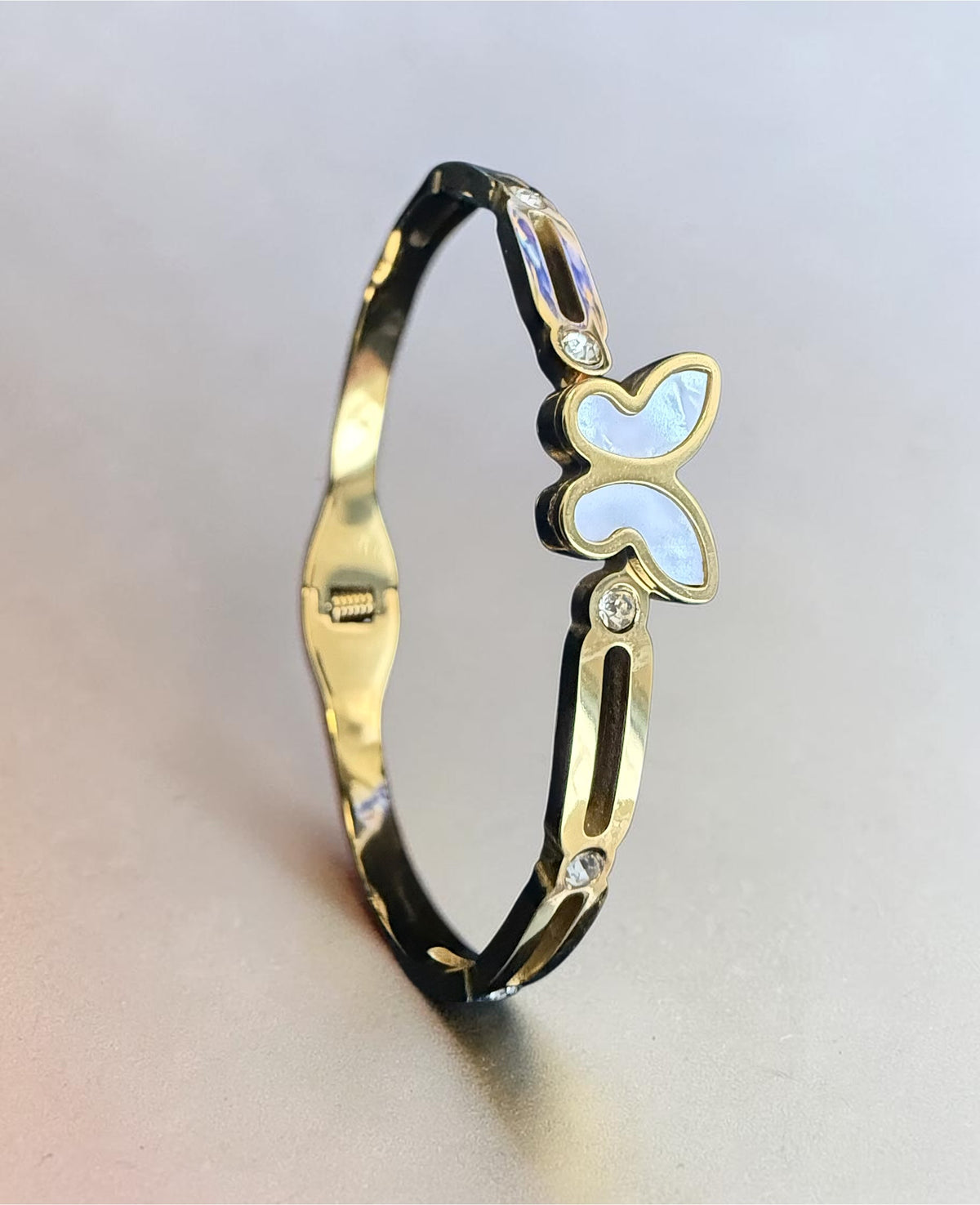 Gold-Tone White Butterfly Stretch-Open Bangle Bracelet 8059