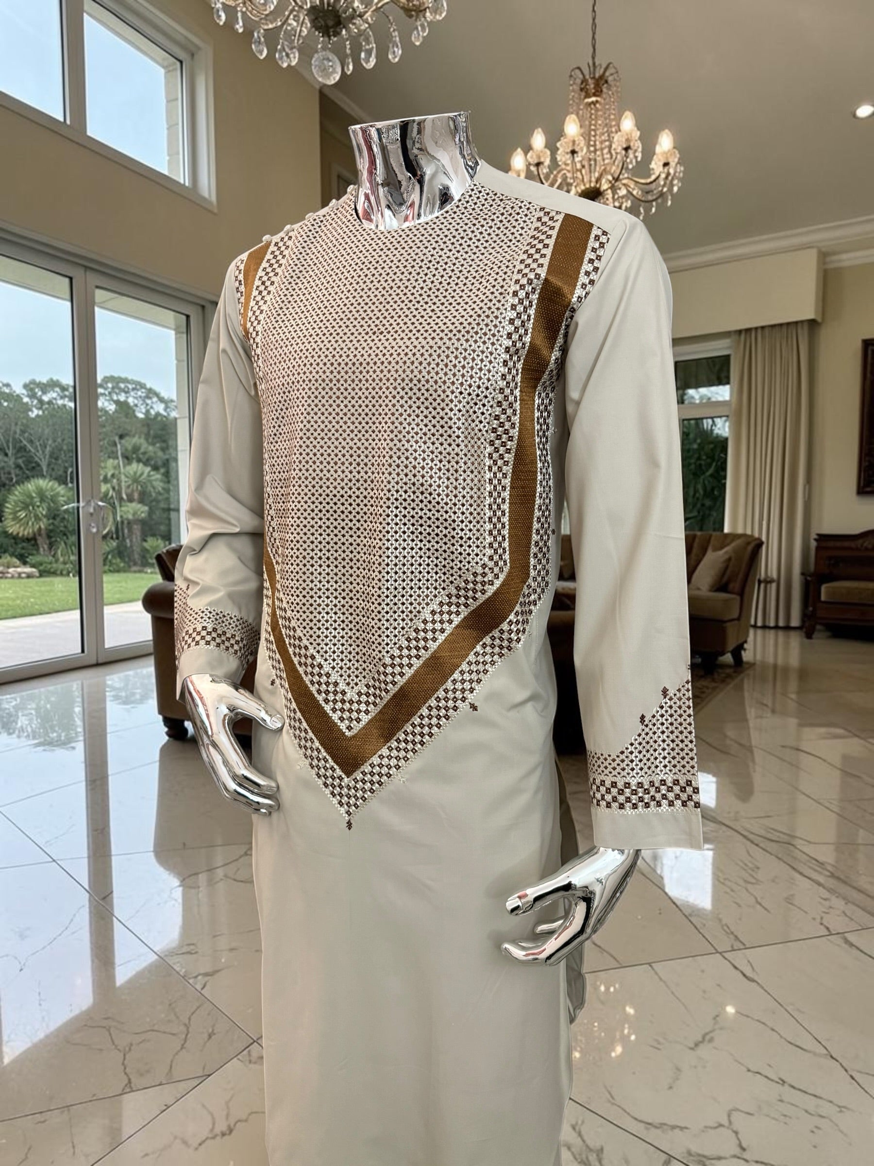 Medium Men’s Cream Parahan Tunban with Premium Machine Embroidery
